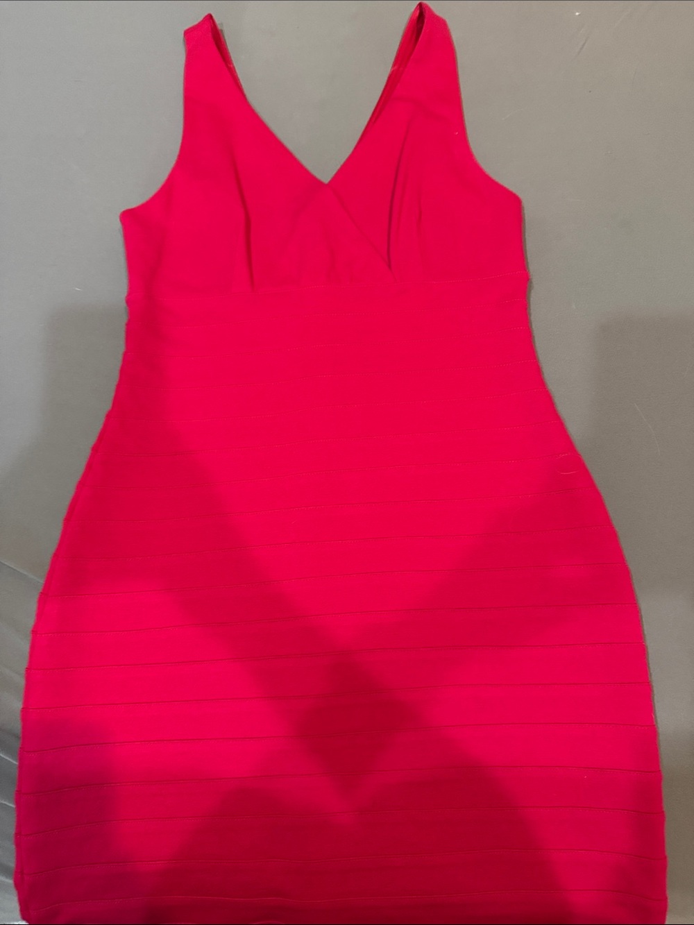 Express Hot Pink V‑Neck Bodycon Mini Dress